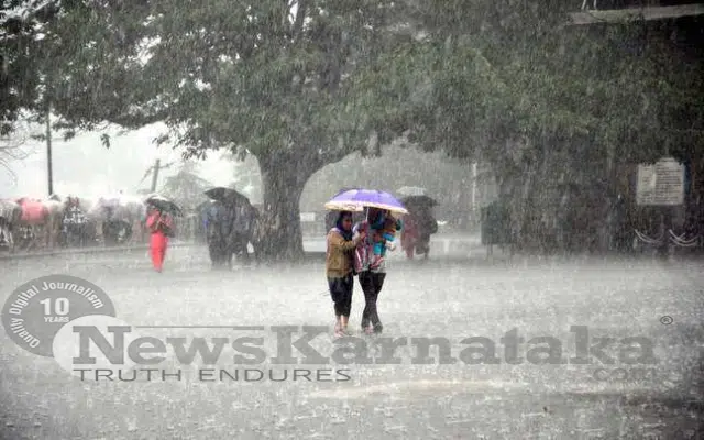 Heavy rains disrupt normal life in Hubballi