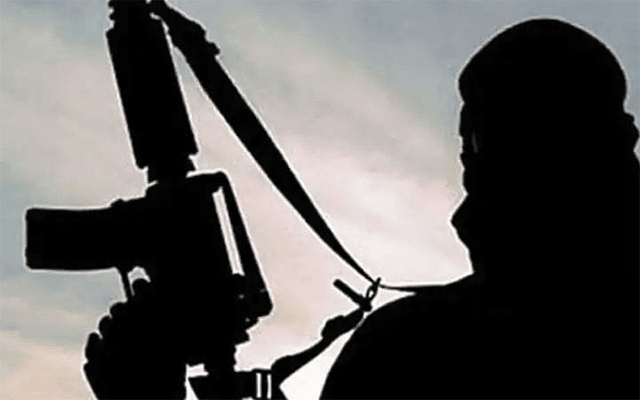 Srinagar: Three Jaish terrorists were killed in an encounter in Shopian district.