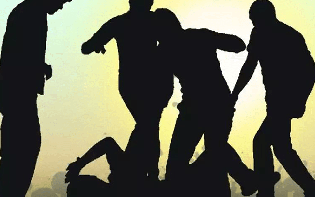 Shivamogga: Clash between two youth groups