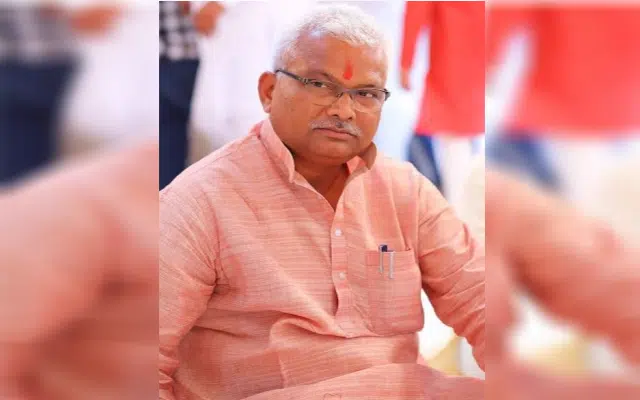 Lalu Prasad Yadav's aide arrested in connection with job scam