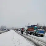 Srinagar-Jammu National Highway closed for traffic