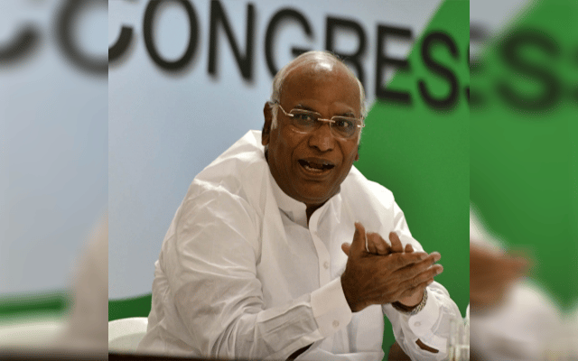 Modi sat in Japan and gave Rs 2,000. People have suffered by withdrawing currency notes: Kharge