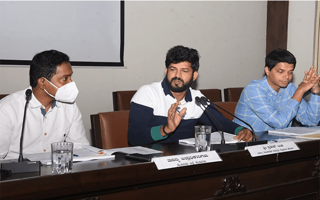 BJP didn't take congress promises that proved to be costly: Pratap Simha