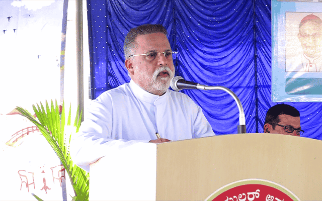 Mangaluru: Thumbay Father Muller lays foundation stone for new nursing college building