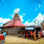 Sri Karinjeswara Temple in Bantwal takes a holy dip on the occasion of Aati Amavasya