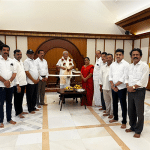 Sri Guru Narayana Sangha honours Heggade