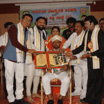 Dr Ismail Shafi Babbukatte conferred Kannada Rajyotsava award