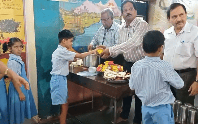 Karwar: Janashakti Vedike celebrates Nag Panchami in a special way