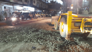 Belthangady: Kuvettu BJP workers block potholes and allow vehicular traffic to ply