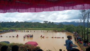 Madikeri: A grand mud-slinging event at Chettimani