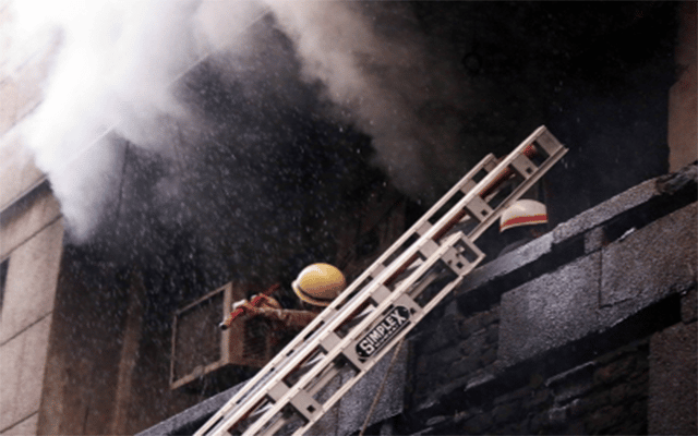 Fire in Mathura hotel, 2 employees injured