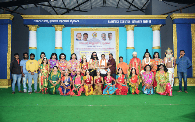Sri Chamundeshwari Vaibhava Dance Drama Show