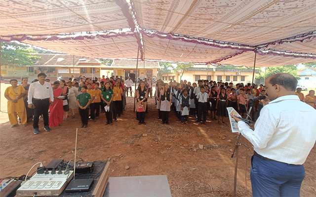 Mangaluru: Koti Kanth singing programme at Surathkal Primary Health Centre