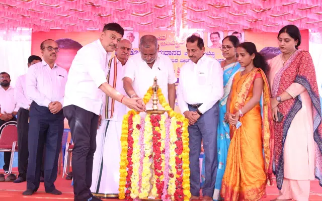 J.C. Madhuswamy lays foundation stone for the construction of a bridge in Bantwal