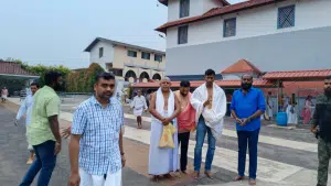 Famous Tamil film actor Vishal visits Dharmasthala