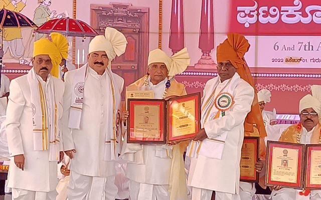 Udupi: Karnataka Janapada Vishwavidyalaya confers honorary doctorate on Dr. Tallur Shivarama Shetty