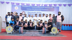 Ujire: State-level weightlifting competition, Alva's champion