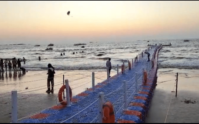 Floating bridge in Malpe to resume from December 25, smiles among tourists