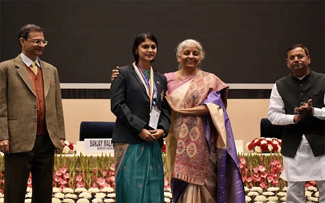 Mangaluru: DRI Mishal Queenie D’Costa, IRS gets bravery award
