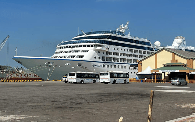 New Mangalore Port welcomes “MS NAUTICA” third cruise ship to Mangalore