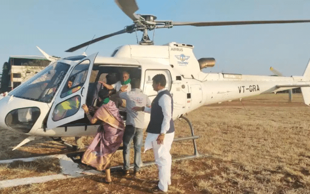 Farmer leaders take part in helicopter festival