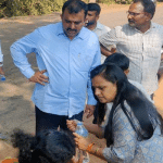 Kundapur: Power Minister Sunil Kumar has helped those injured in a bike accident.