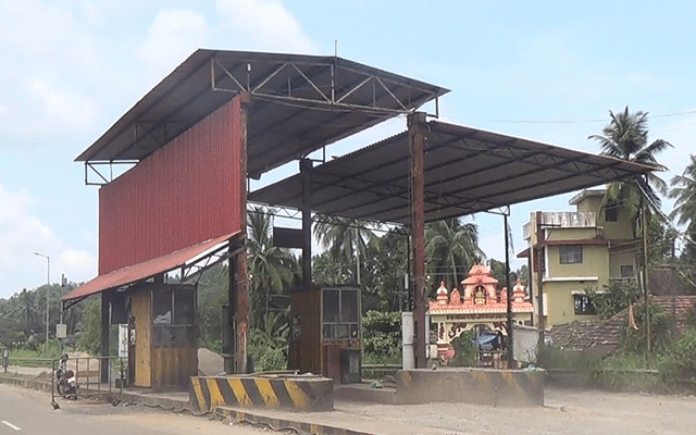 Brahmara Kootlu toll plaza on BC Road is the third booth which is yet to start functioning.