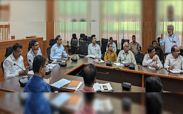 Udupi: Deputy Commissioner Koorma Rao instructs to update Aadhaar card
