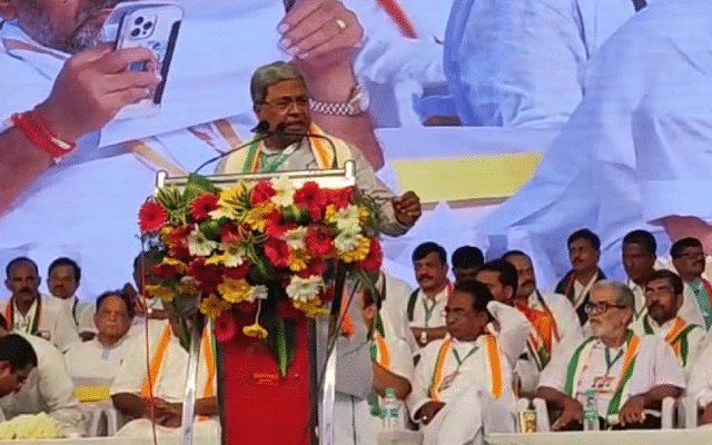 'Innocent youth are victims of BJP's hate politics': Siddaramaiah