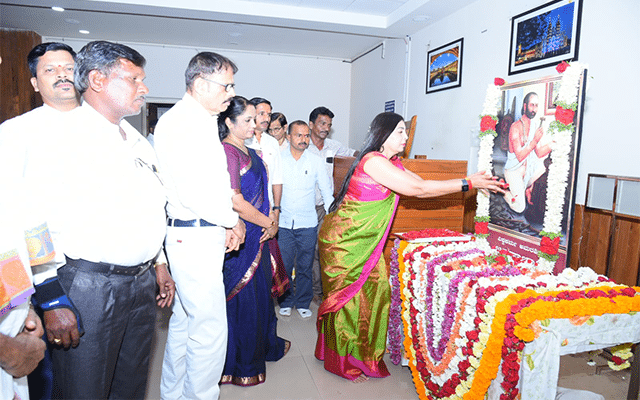 Udupi: Amarashilpi Jakanachari's contribution to Indian sculpture is immense, says Additional Deputy Commissioner Veena
