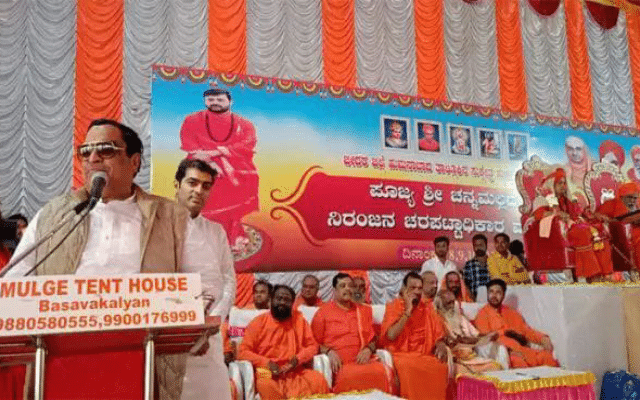 Cm Ibrahim assures Basava tattva government to come to power in coming days