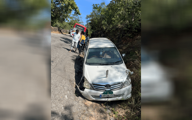 Car collides with each other, averted