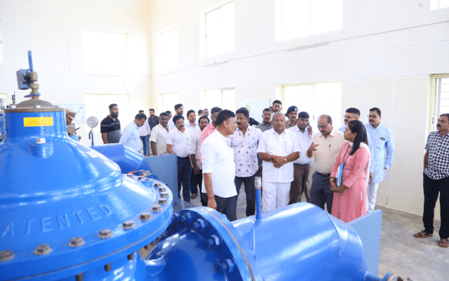Urban Development Minister Byrathi Basavaraj visits jackwell constructed at Aladi