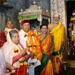 Chikkamagaluru: Governor visits Sri Annapoorneshwari, Sringeri Sri Sharadambe