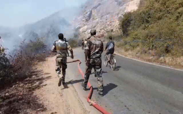Mudaga Ghat catches fire, locals worried