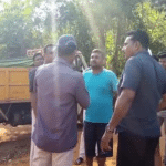 Sankalakariya: Locals protest against sand mining, blocked