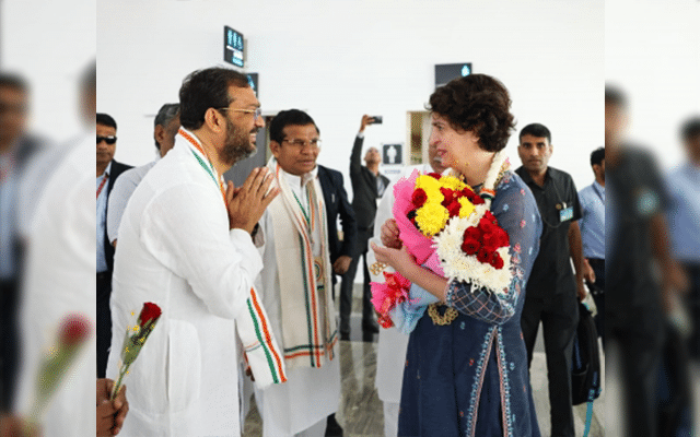 85th Congress plenary: Priyanka arrives in Raipur