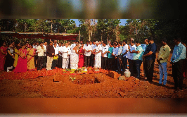 Umanath Kotian lays foundation stone for new building of TP