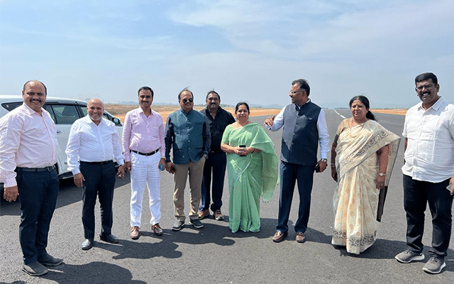 Shimoga: Airport inspection by KSIIDC chairman