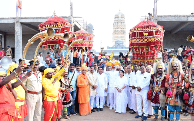 Bidar: Basava Utsava procession held in a grand manner