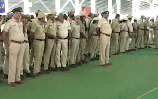 Pm Narendra Modi arrives, 2,000 police personnel to be deployed