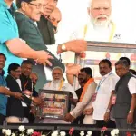 Kalaghatgi's famous coloured cradle gifted to PM Modi