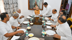 Union Home Minister Amit Shah visits YEDIYURAPPA's residence in Shivamogga