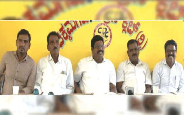 District hand leaders demand congress ticket for former minister H C Mahadevappa