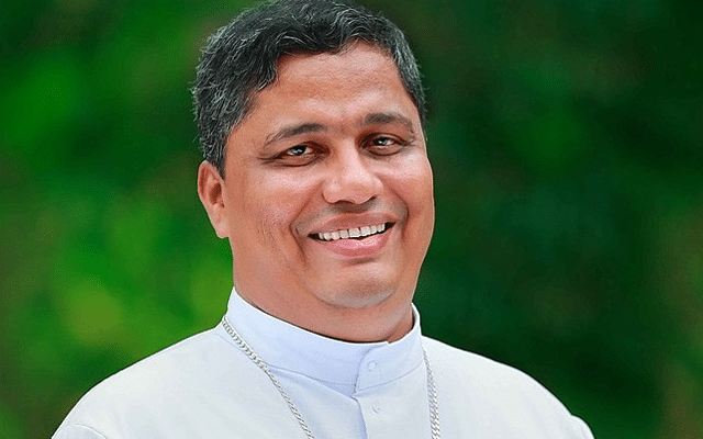 'If rubber price is raised to Rs 300/kg, BJP will get MP from Kerala,' says Bishop