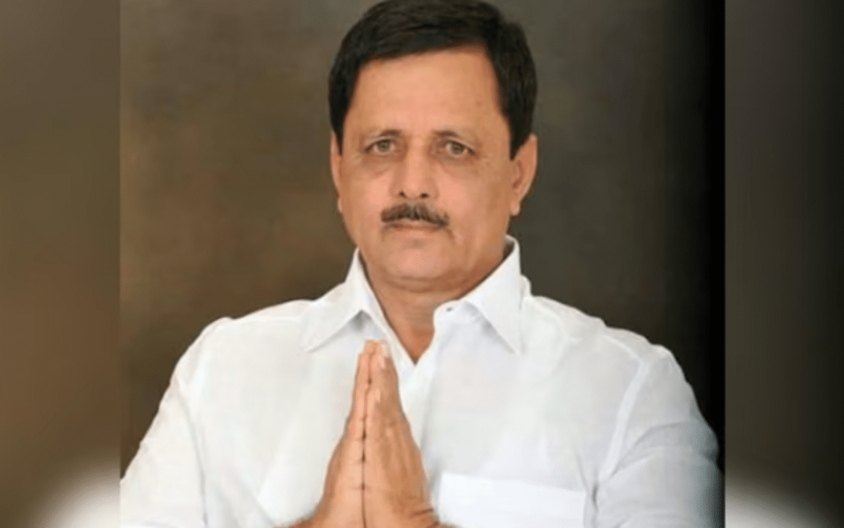 Madal Virupakshappa resigns for KSDL chairman post