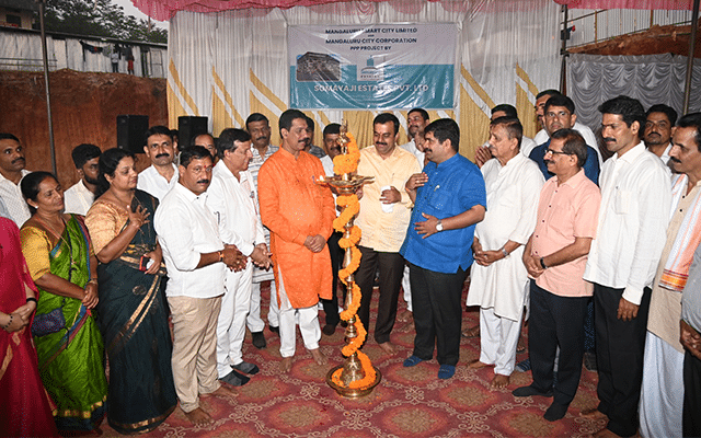mangaluru-foundation-stone-laid-for-construction-of-central-market