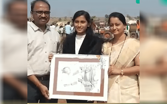 Hubli girl offers a special gift to NaMo