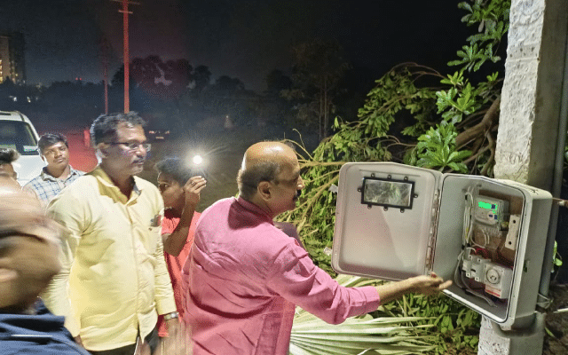 Mla Raghupathi Bhat inaugurates electricity connection to 17 houses in Koragajja layout