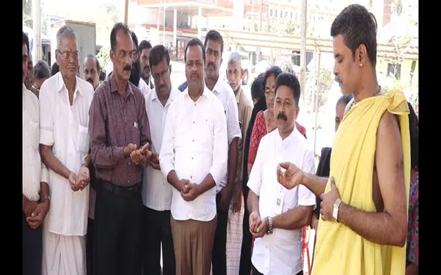 Kuttaru Junction: Foundation stone laid for commercial complex to be constructed under Rs 2.5 crore grant
